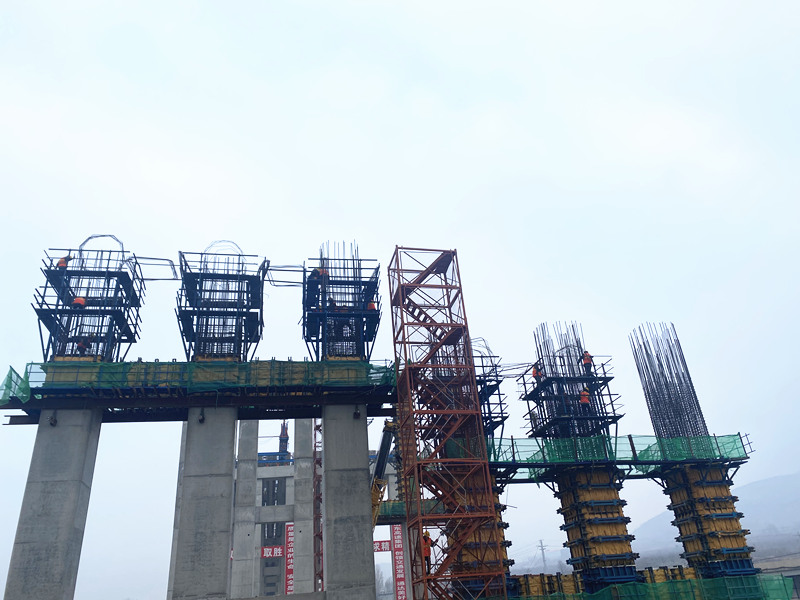 魯中公路全力以“復(fù)”，掀起春季大干熱潮