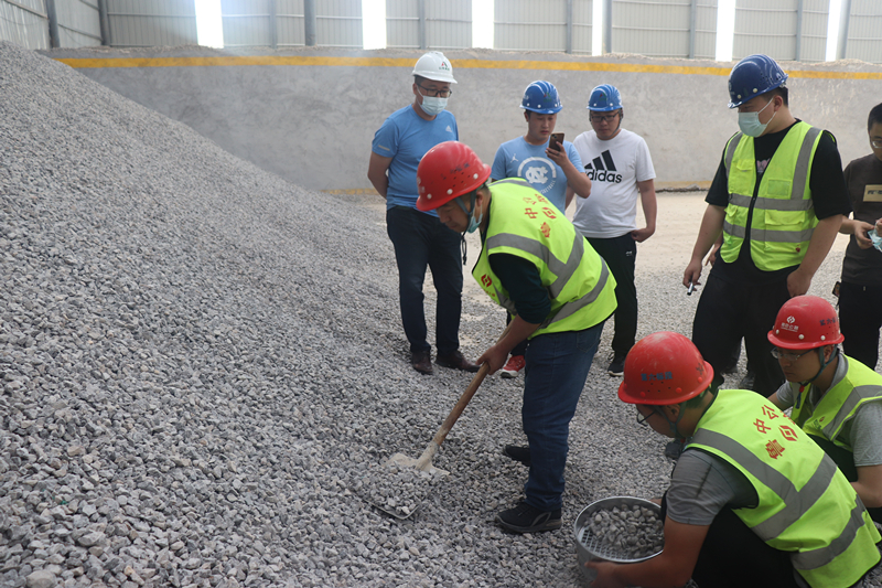 西里綜合場站現(xiàn)場取樣_副本 西里綜合場站現(xiàn)場取樣_副本