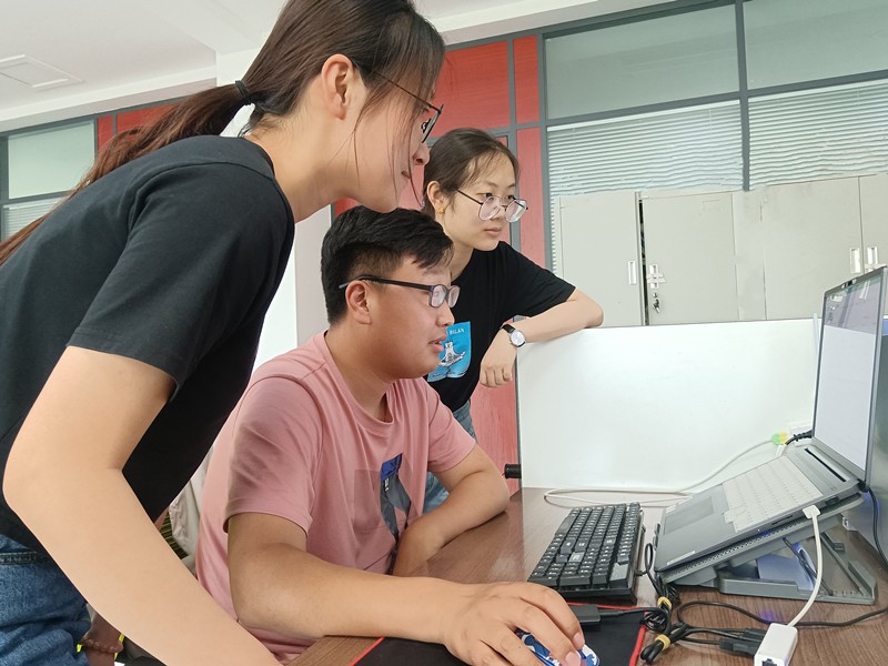 二區(qū)域項(xiàng)目部扎實(shí)推進(jìn)信息化建設(shè)，助力項(xiàng)目管理效率提升