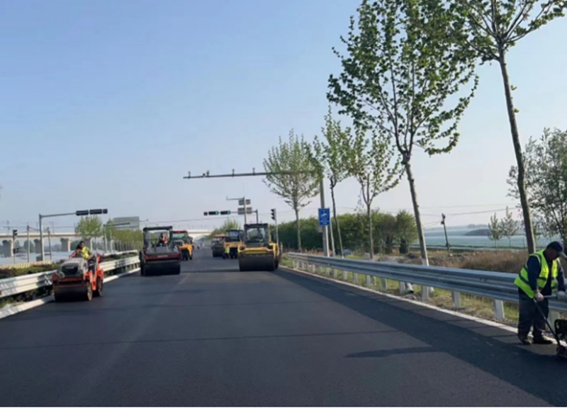 瀝青面層攤鋪_副本