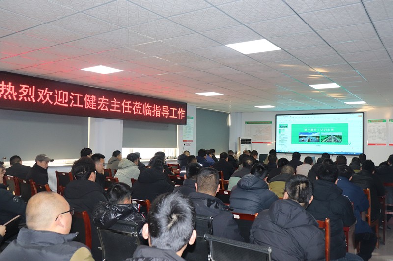 cd5c37b0af2f70652f23d36c89972a0_副本