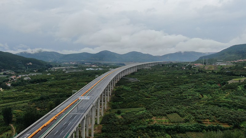 臨臨建設(shè)成果展
