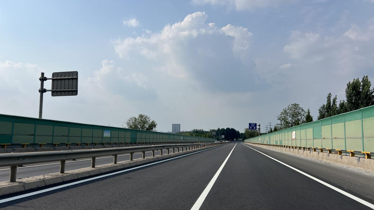 S231張臺線傅山北至民祥路路口北段路面改造工程通車