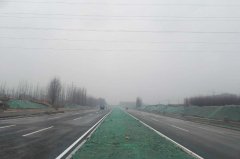 沂源縣人民路主車(chē)道順利完工