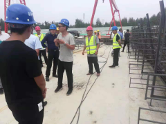 青蘭項(xiàng)目部總監(jiān)辦、駐地辦對(duì)我部試驗(yàn)梁工作進(jìn)行現(xiàn)場檢測