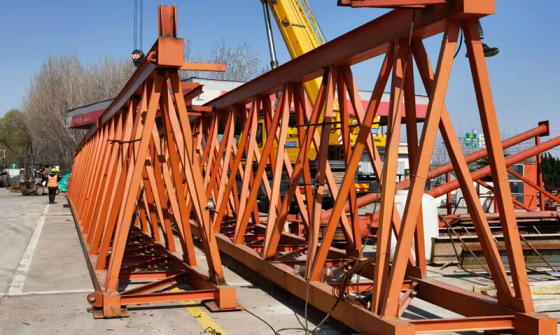 文昌湖梁場(chǎng)挑燈夜戰(zhàn)搶進(jìn)度 加班加點(diǎn)趕工期