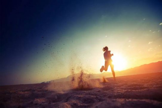 心中有信仰，腳下有力量