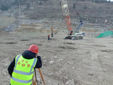 【臨臨風采】臨臨六標項目部YK99+789蓋板涵地基強夯首件施工